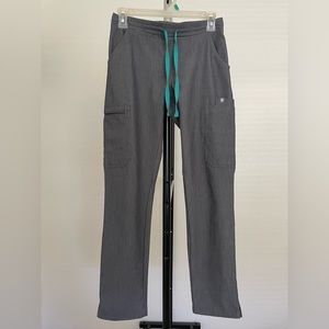 FIGS: XXS Petite Graphite Skinny Scrub Pants